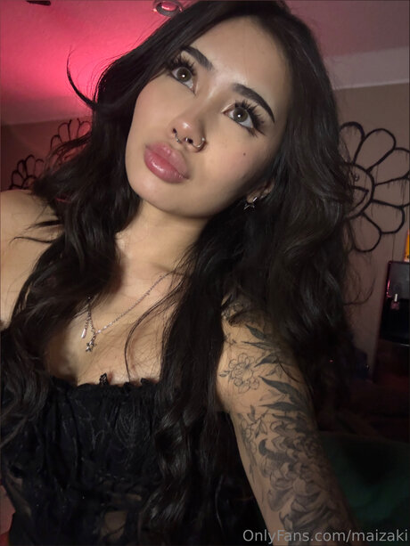 Carrotscake model heiße fotos