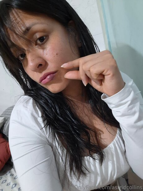 Astridcollins nacktheit heiße foto