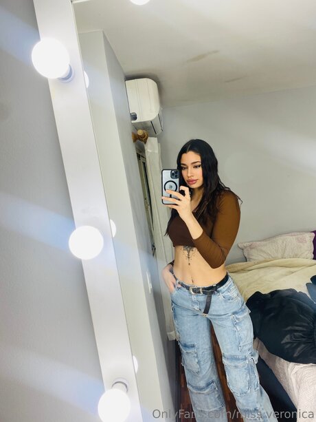 Miss Veronica pornografische pornostar bilder