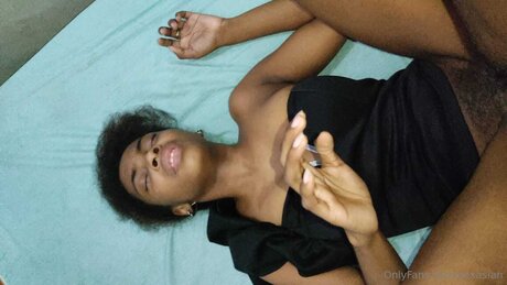 Sexasian nackt sexy galerie