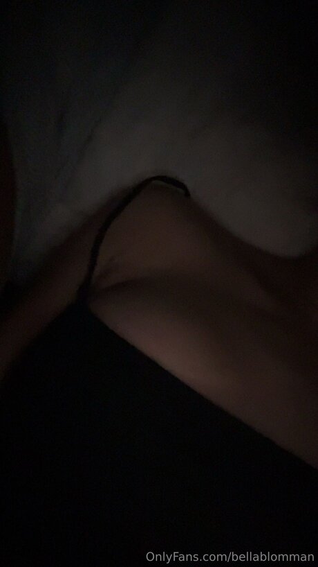 Bellablomman model erwachsene archiv