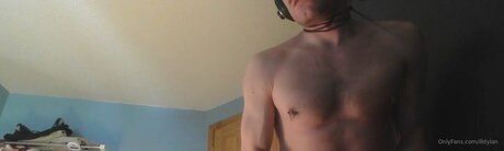 Illdylan nacktheit erotische bilder