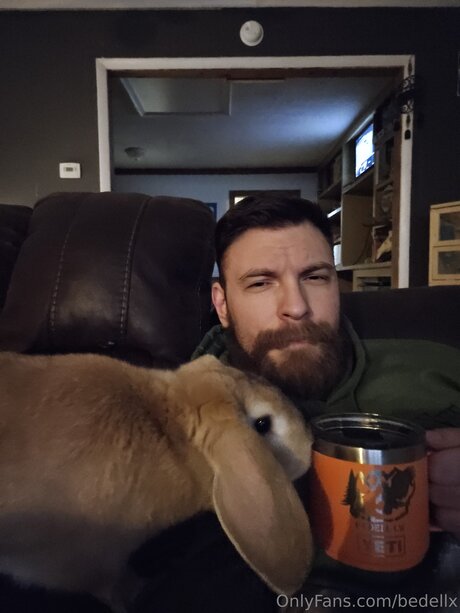 Bedellx schauspielerin nacktheit bild