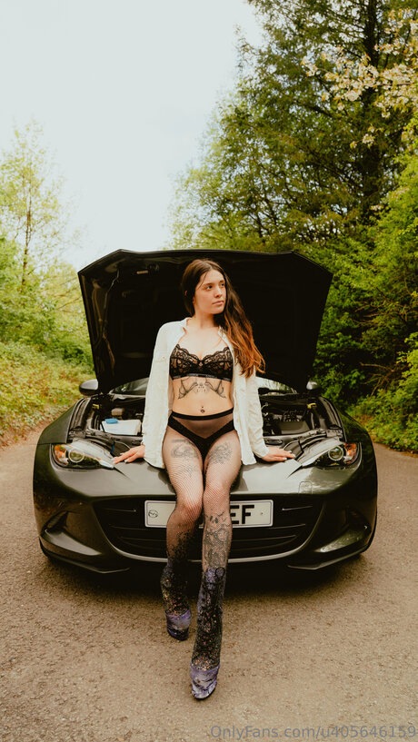 U405646159 kunst sexy foto