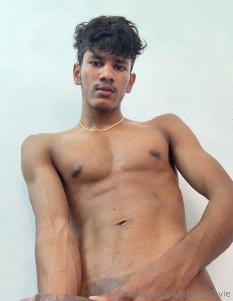 asiatische nackte onlyfans porno kunst bild