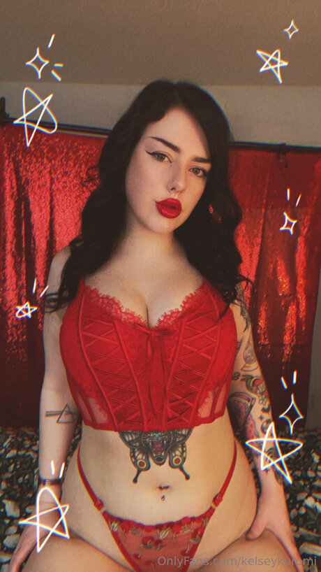 Kelseykuromi model xxx galerie