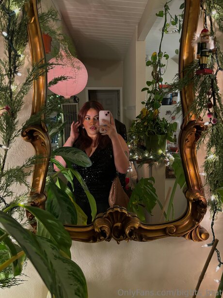 Bigtits Brat nackt schöne archiv