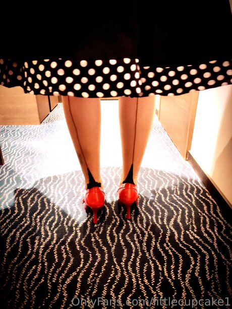 Littlecupcake1 nackt erotische galerie