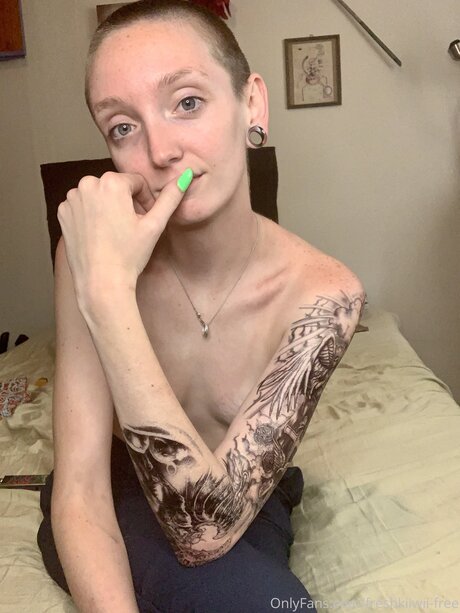 zierliche bbc-onlyfans porno erotische bilder