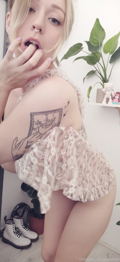 Rebelsarchive nackt xxx bilder