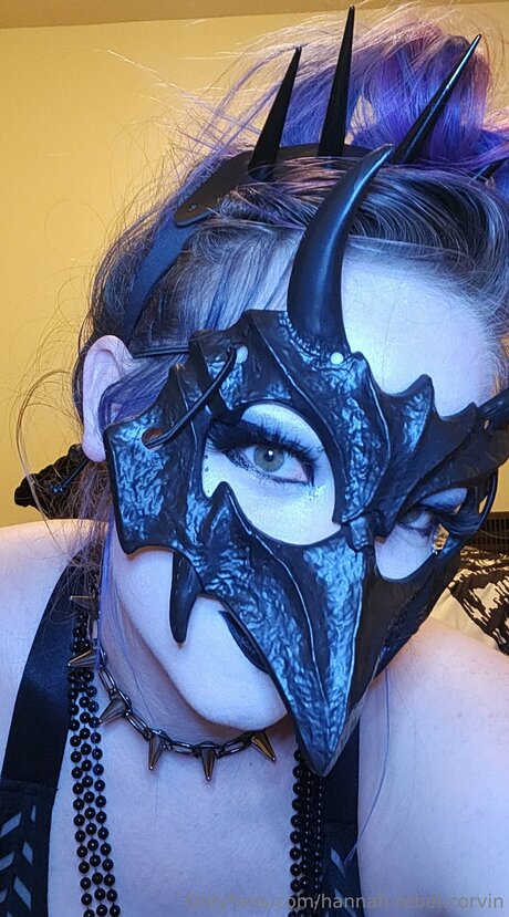 Hannah Rebel Corvin kunst nackt galerie