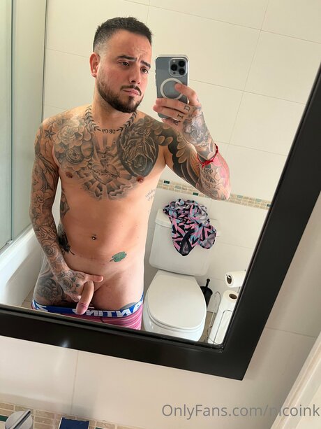 schwule solo-onlyfans erwachsene pornographische archiv