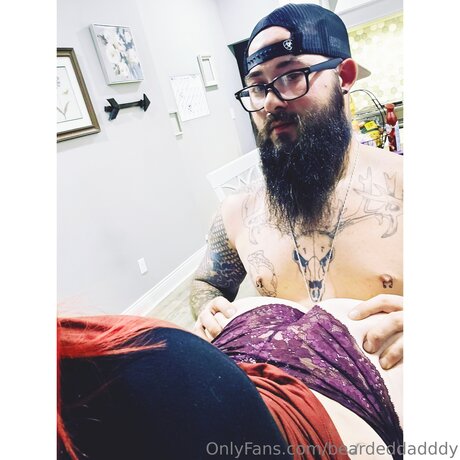 Beardeddadddy hd akt galerie