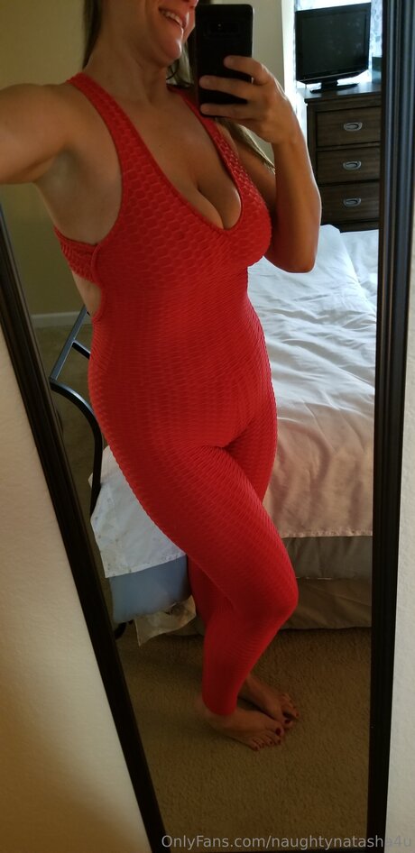 Naughtynatasha4u Bilder