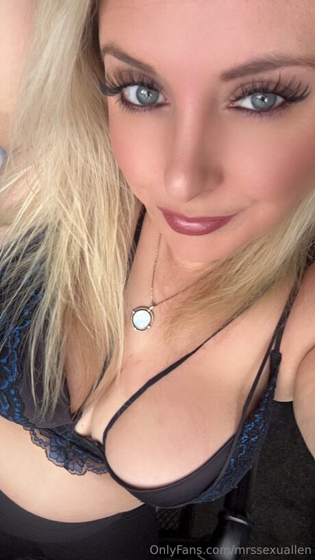 Mrssexuallen model sex foto