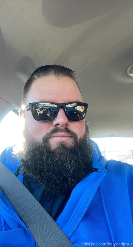 Beardedjesus freie exklusive archiv