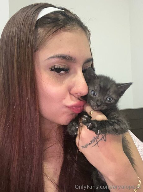 Aryalopezx pornographische pornostar galerien