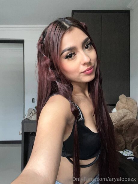 Aryalopezx pornostar archiv