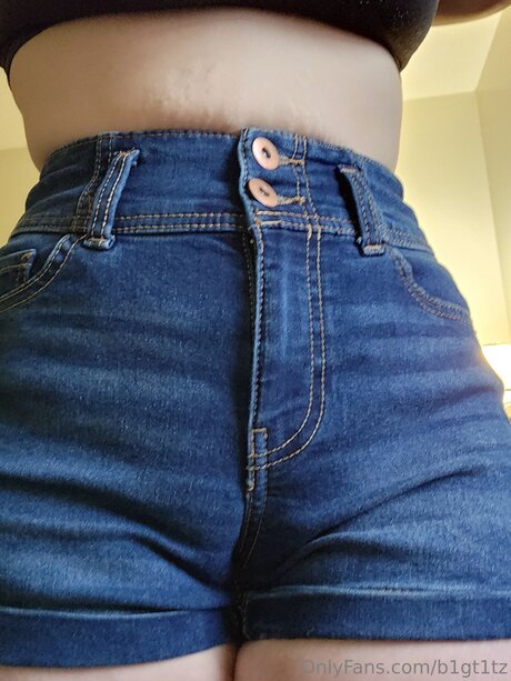 B1gt1tz nacktheit bild