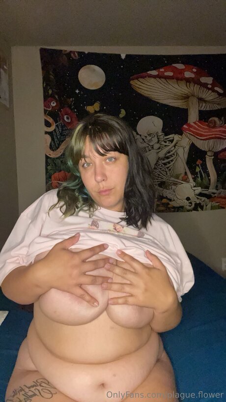 Plague Flower xxx hübsche foto