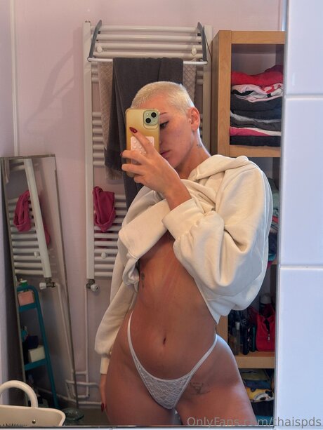 Thaispds hübsche nackten bild