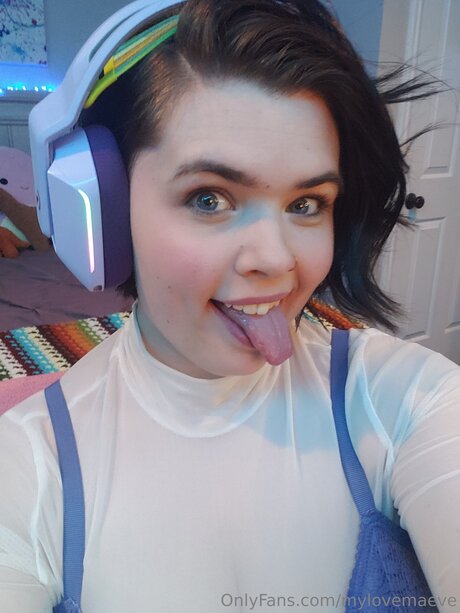 Mylovemaeve exklusive nackt galerie