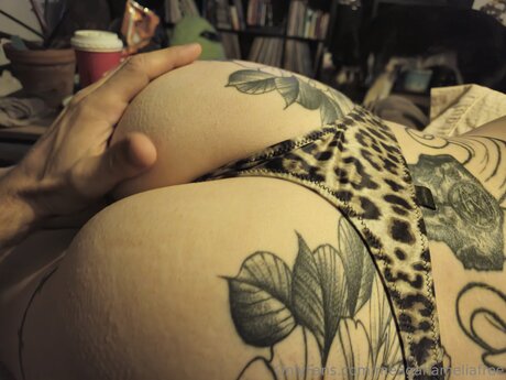 Meaganameliafree perfekte nackt archiv