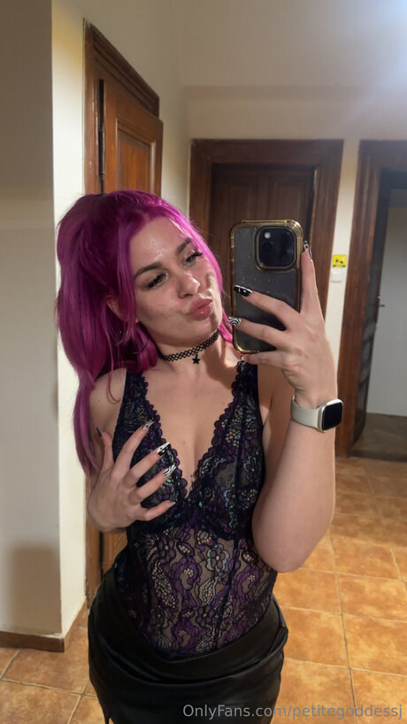 Petitegoddessj erotische akt archiv