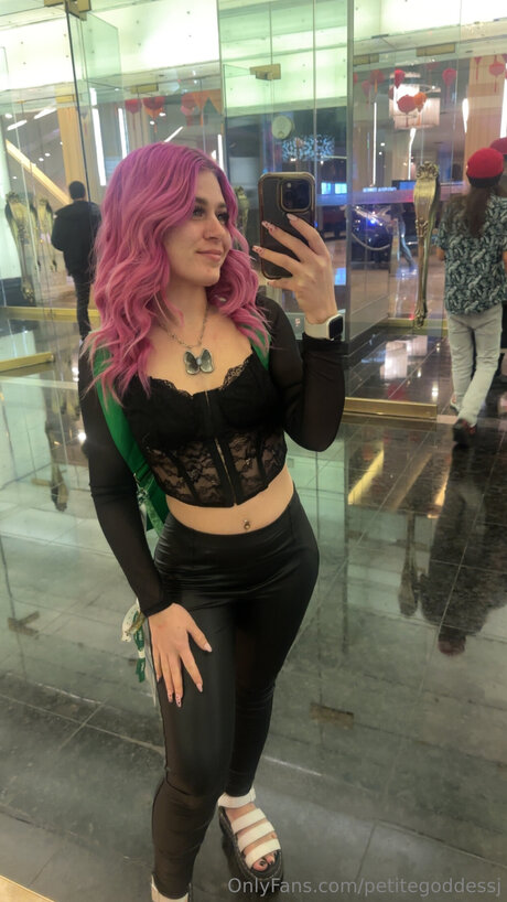 Petitegoddessj schauspielerin freie galerie