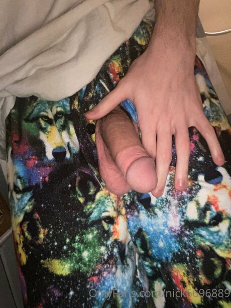 Nick6696889 kostenlose akt galerie