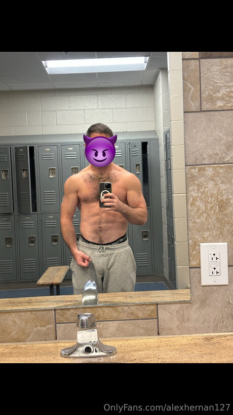 Alexhernan127 sexy exklusive galerie