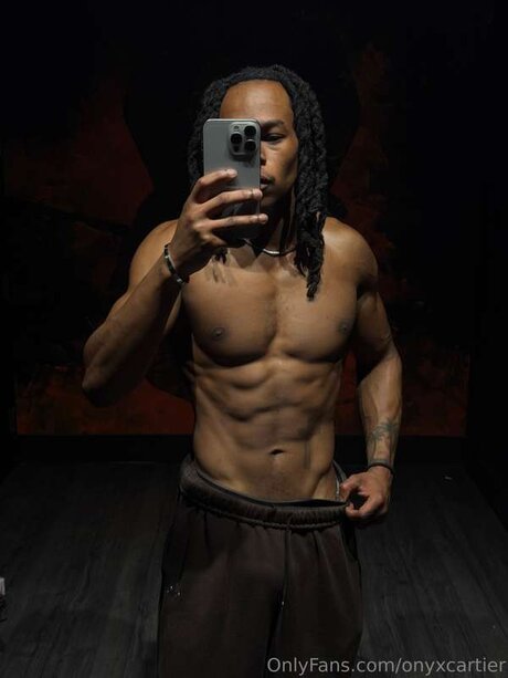 Onyxcartier beste akt bilder