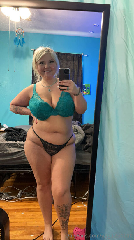 Bbg1234100 model bilder