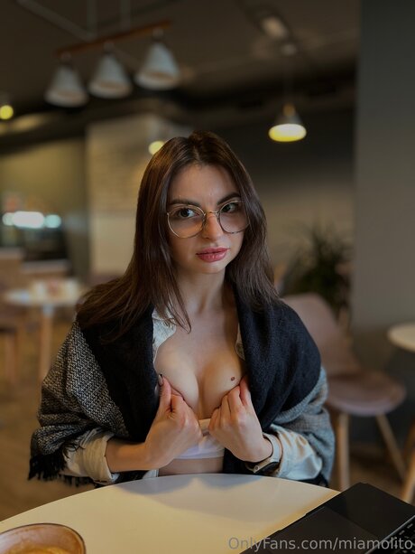 Miamolito erwachsene schöne galerien