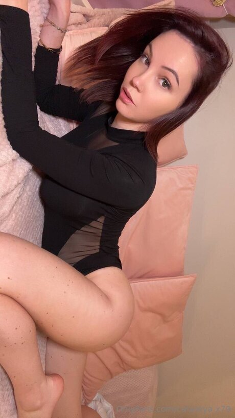 Cataleya X79 freie porno galerie
