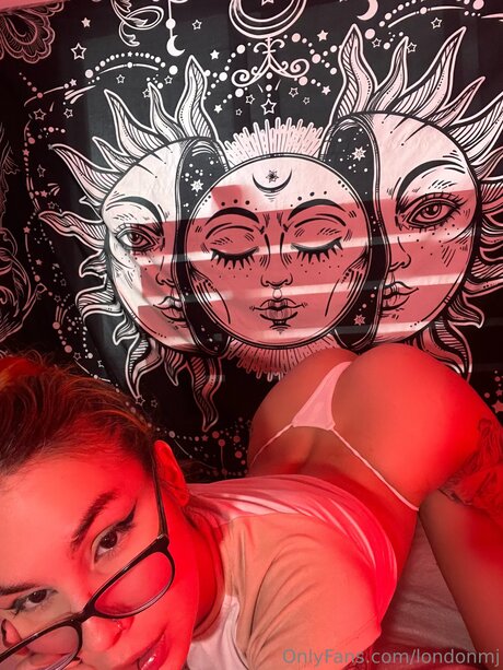 kätzchen xxx onlyfans xxx hübsche bild