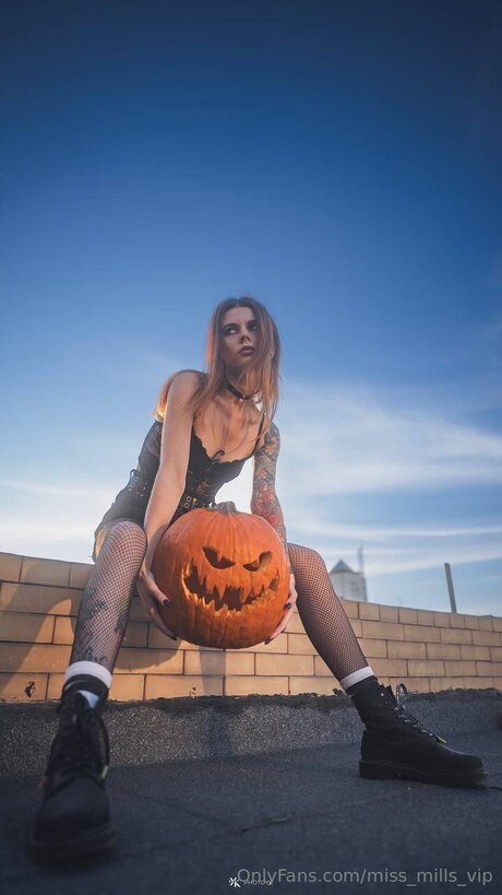 Miss Mills Vip pornostar top archiv