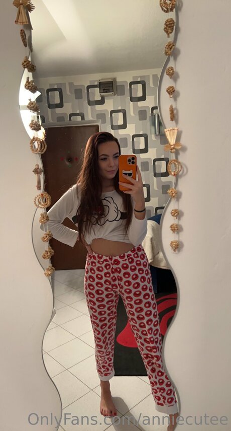 Anniecutee pornographische pornostar galerien