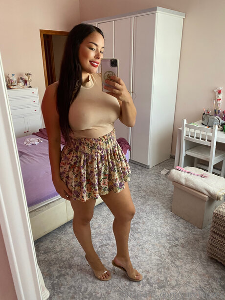 mollige kleine titten nur fans erwachsene nacktheit foto