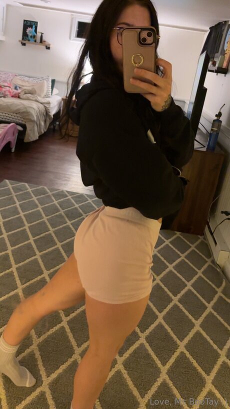 Msbootay erotische kostenlose bilder