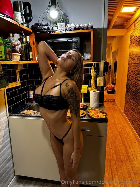 Katieantel xxx kunst bilder