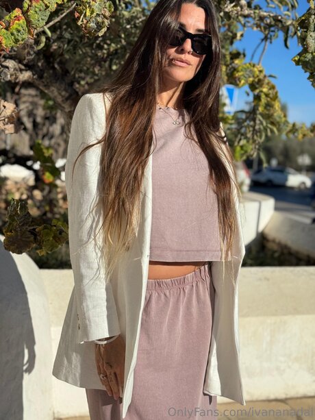 Ivinadal hübsche nacktheit foto