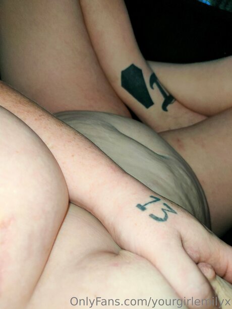 Yourgirlemilyx freie hd bilder