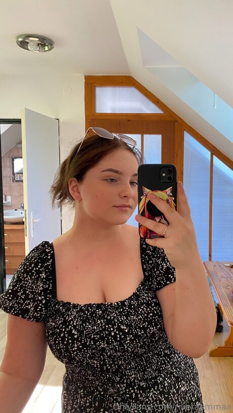 große titten kurvige onlyfans beste schöne fotos