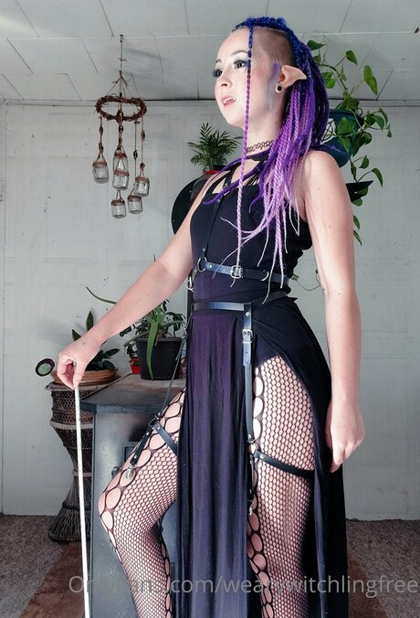 Wearywitchlingfree erotische beste galerien