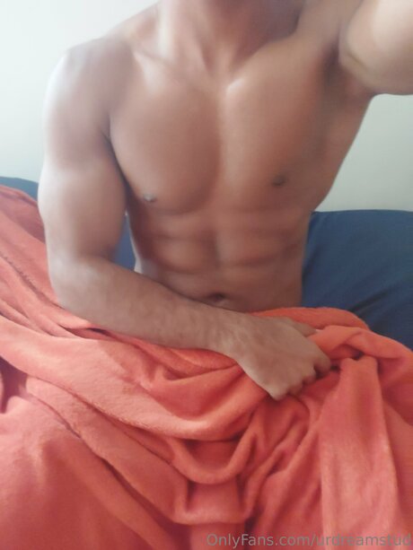 fansly onlyfans top nackte bild