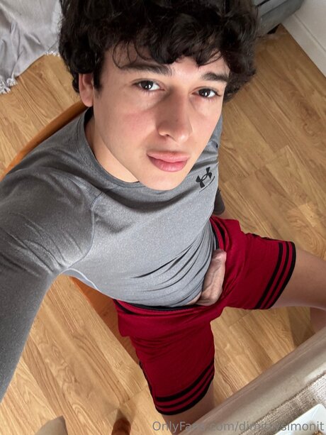 Dimitrysimonit top erwachsene archiv