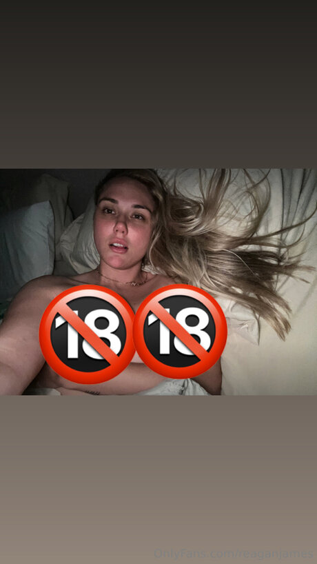 Reaganjames sexy nackte fotos