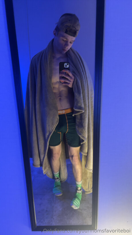 Yourmomsfavoriteboi erwachsene perfekte archiv