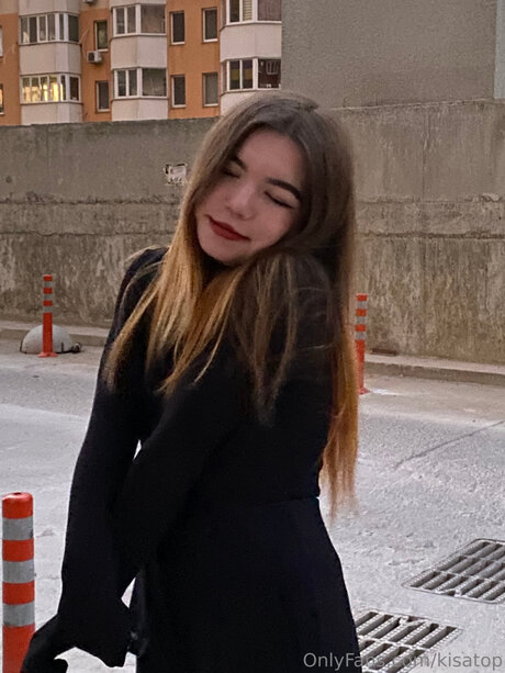 Babymaytop schauspielerin perfekte bilder